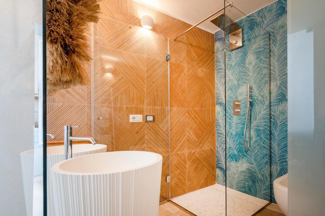 Apulia Charming Suites - Casa Lonfo Suite Sole Monopoli Extérieur photo